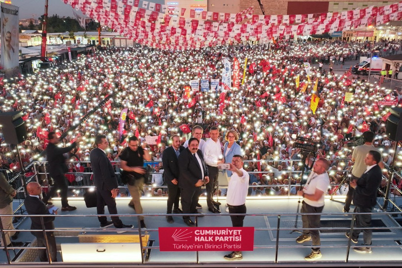 Özgür Özel'den Erdoğan'ın 'tarihi' açıklamasına sert yanıt - Resim : 11