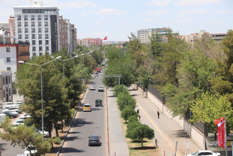 Sıcaklık 48 dereceye çıktı: Cadde ve sokaklar terk edildi - Resim: 5