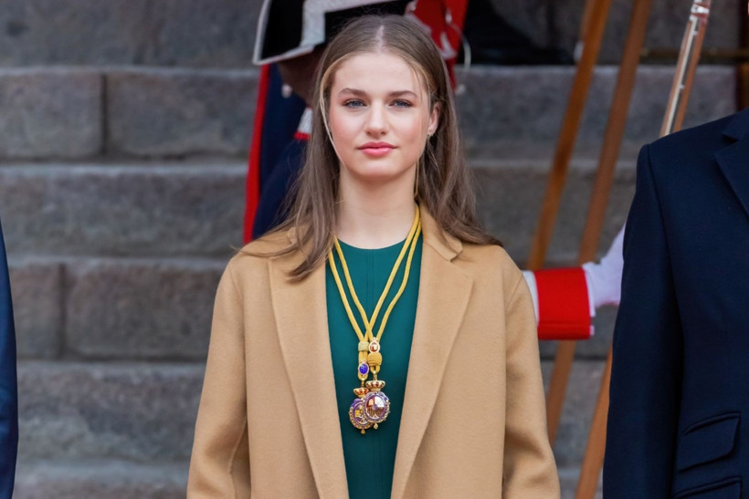 Veliaht Prenses'e Onur Ödülü kriz çıkardı - Resim: 3