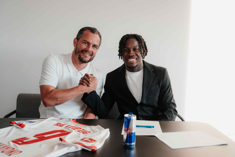 Leipzig, PSV'nin parlayan yıldızını kaptı - Resim : 1