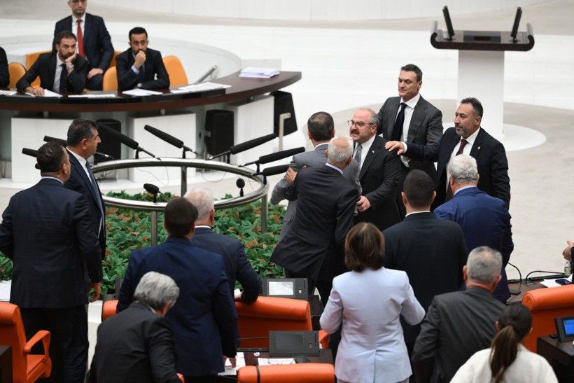 Meclis'te LGS kavgası - Resim: 5