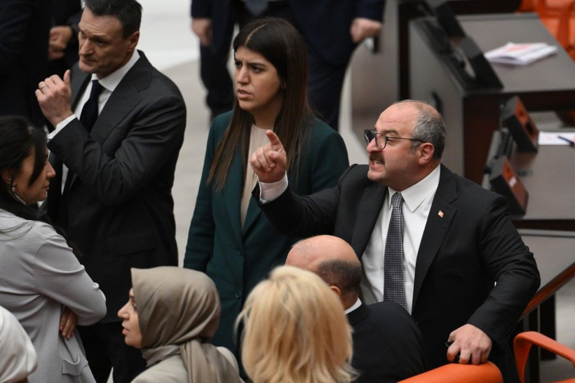 Meclis'te LGS kavgası - Resim: 15