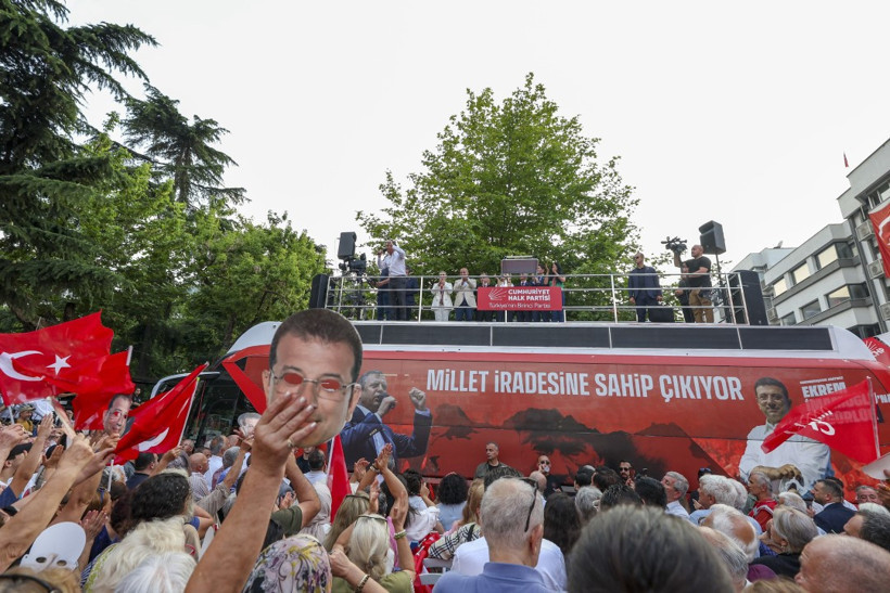 Özgür Özel, 'gecenin sürprizi' diyerek anket sonuçlarını açıkladı - Resim : 8