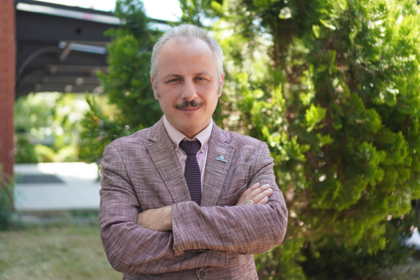 Kartal Anadolu İmam Hatip Lisesi'nden 25 kişi YKS'de ilk 100'e girdi - Resim : 1