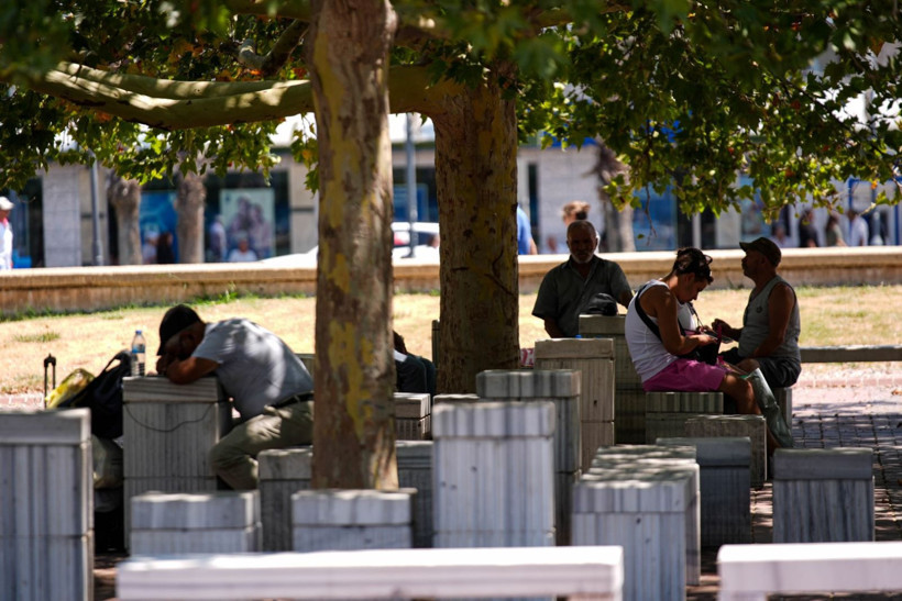 İzmir'de fön rüzgarı etkisi: Sıcaklık 40 dereceye dayandı - Resim: 15