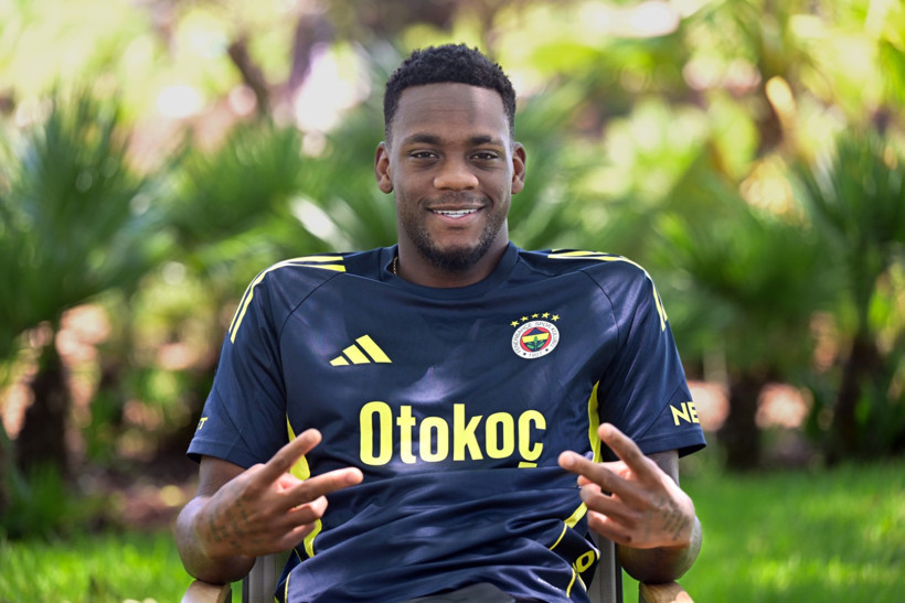 Jhon Duran'dan dikkat çeken Osimhen ve Galatasaray çıkışı: Hoşuma gitmiyor - Resim : 1