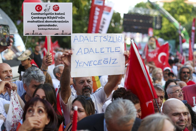 Özel'den Erdoğan'a çağrı: Cesaretin varsa... - Resim : 17