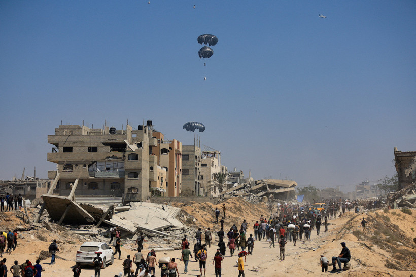 Gazze'ye havadan insani yardım yapıldı - Resim : 1