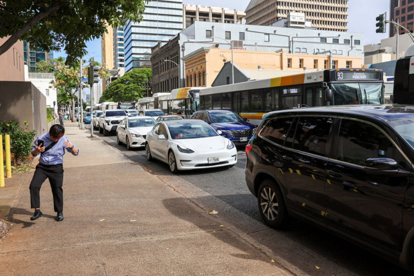 8,8'lik depremin tetiklediği dev dalgalar: Hawaii'de büyük kaçış - Resim: 9