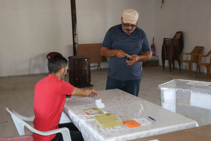 Yozgat'ta seçim: Taziye evine sandık kuruldu - Resim : 2