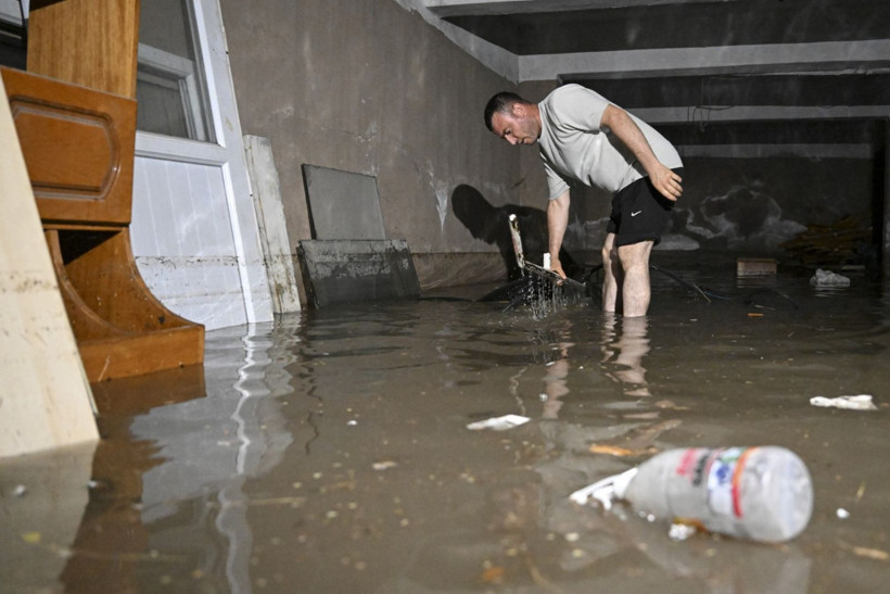 Meteoroloji uyarmıştı: Ankara'yı sağanak vurdu - Resim: 2