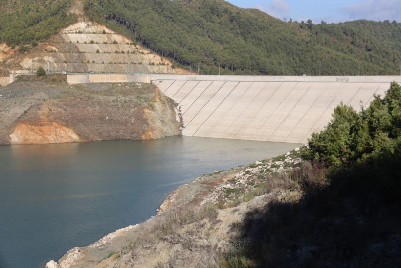Baraj alarm veriyor: Su metrelerce çekildi, 'ilk kez böyle görüyorum' - Resim: 3
