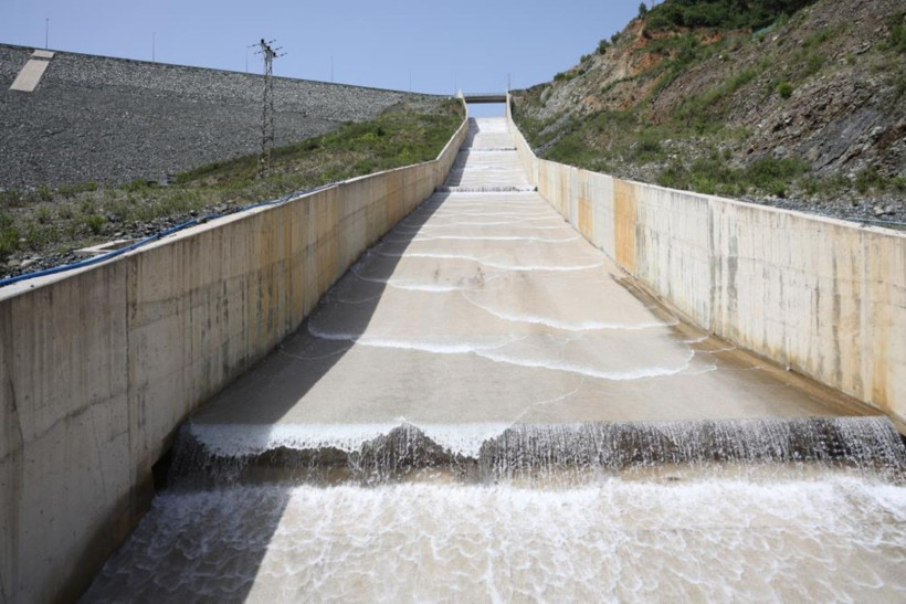 Baraj alarm veriyor: Su metrelerce çekildi, 'ilk kez böyle görüyorum' - Resim: 8
