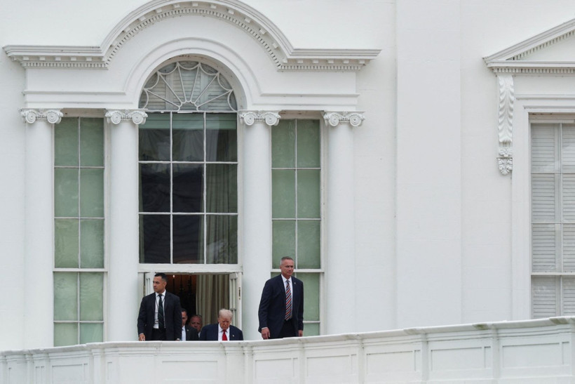 Trump Beyaz Saray çatısına çıktı, gazetecilerin kafası karıştı - Resim: 8