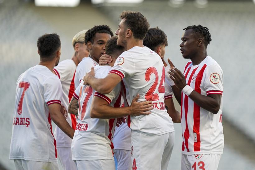 Boluspor İstanbul'da yıkıldı: Vanspor'dan 90+1'de geri dönüş! - Resim : 1