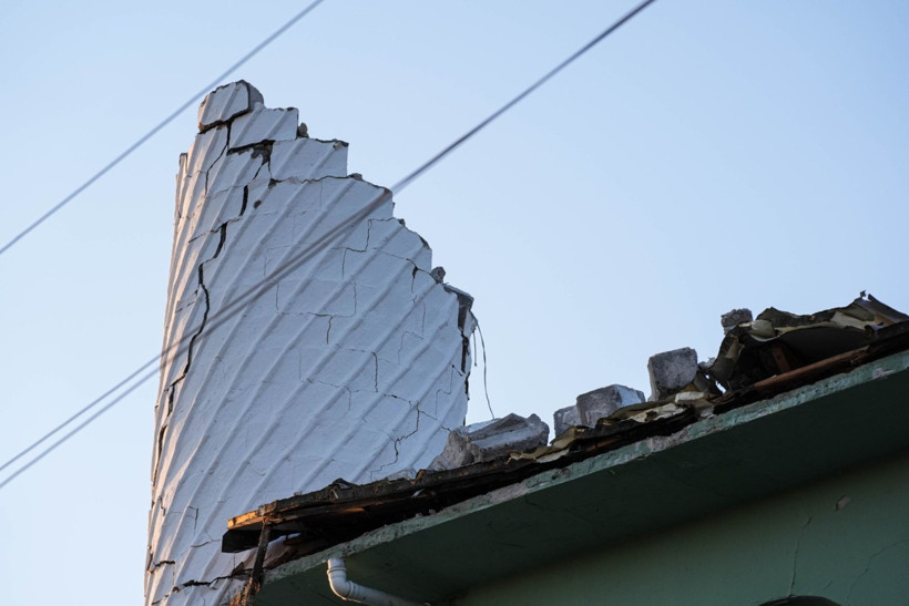 Balıkesir Sındırgı depreminden can yakan kareler - Resim: 36