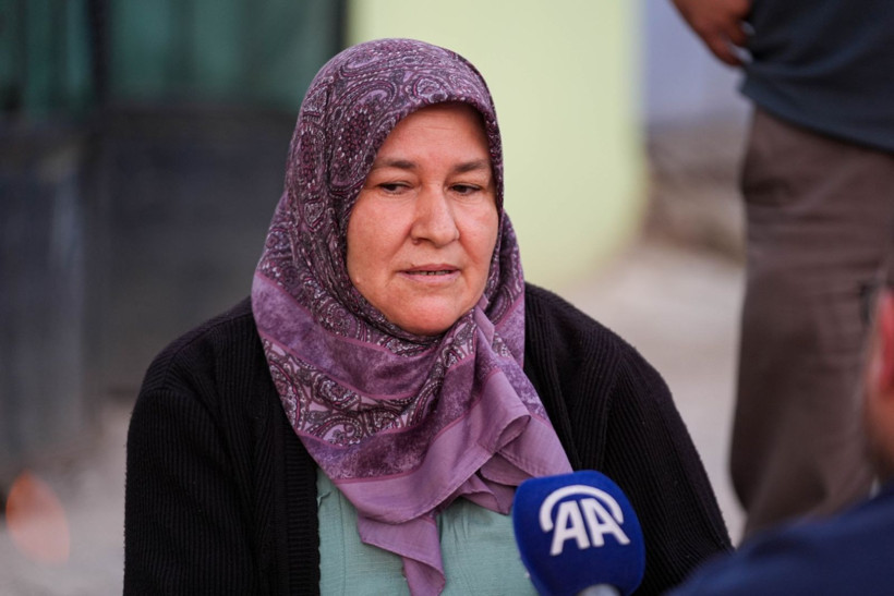 Balıkesir'de deprem sonrası vatandaşlar geceyi sokakta geçirdi - Resim: 5