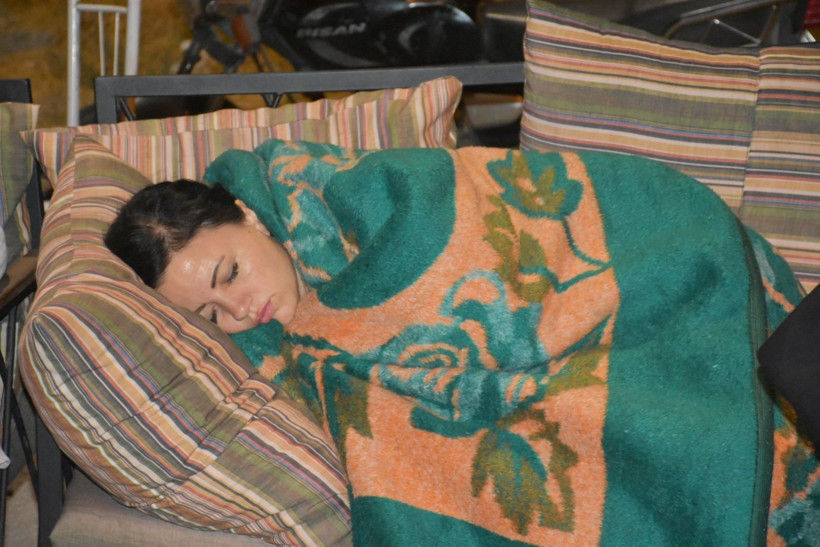 Balıkesir Sındırgı depreminden can yakan kareler - Resim: 55