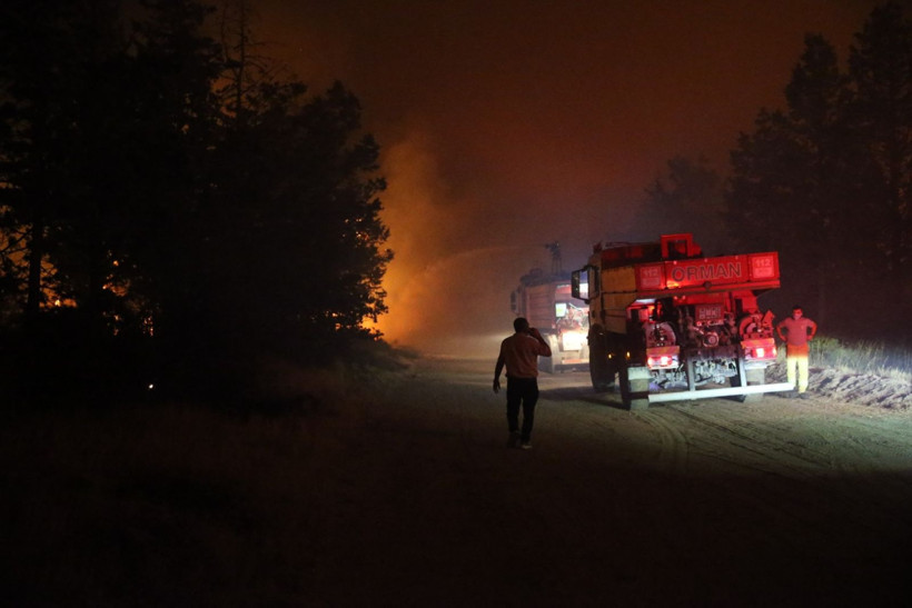 Edirne de yandı: Binlerce kişi tahliye edildi, yaralananlar var - Resim: 9