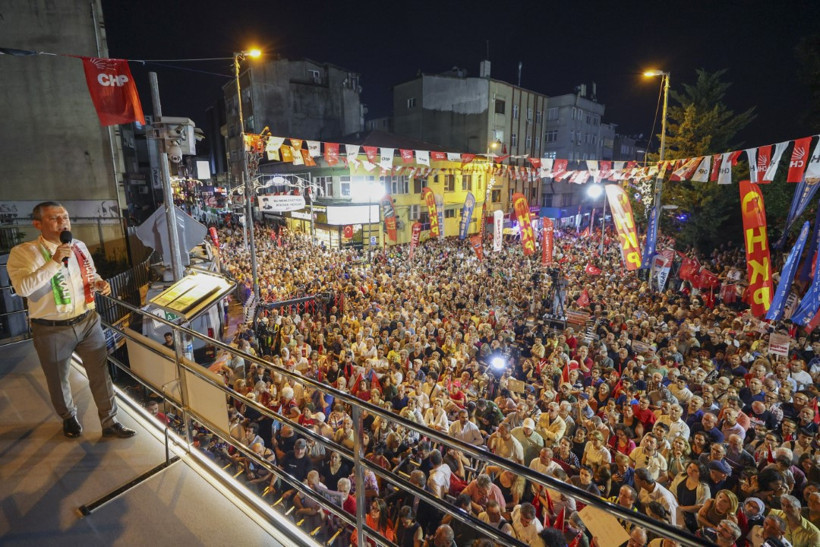 Özgür Özel saat vererek duyurdu: 'AK Parti kuruluş yıl dönümü hediyen geliyor' - Resim : 6