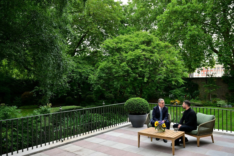 Kritik zirve öncesi İngiltere ziyareti: Bahçede çay içtiler - Resim: 5