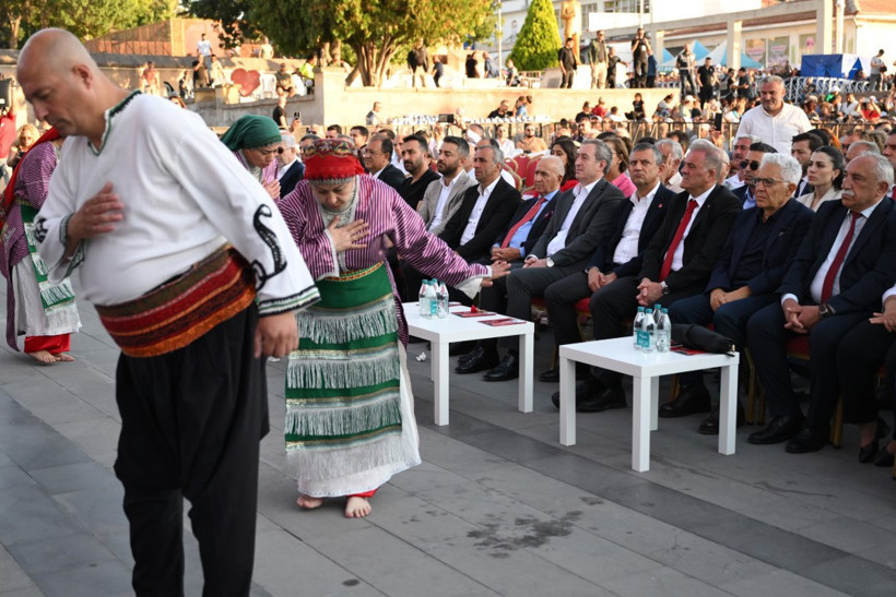 Özgür Özel: Hiçbir gün zalim olmamaya söz veriyoruz - Resim : 3