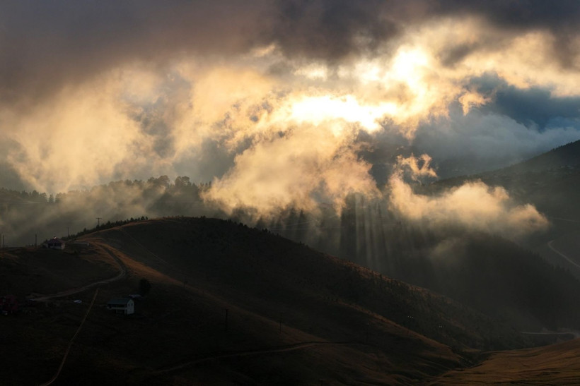 Gümüşhane’de gören mest oldu: Adeta bir sis denizi - Resim: 13