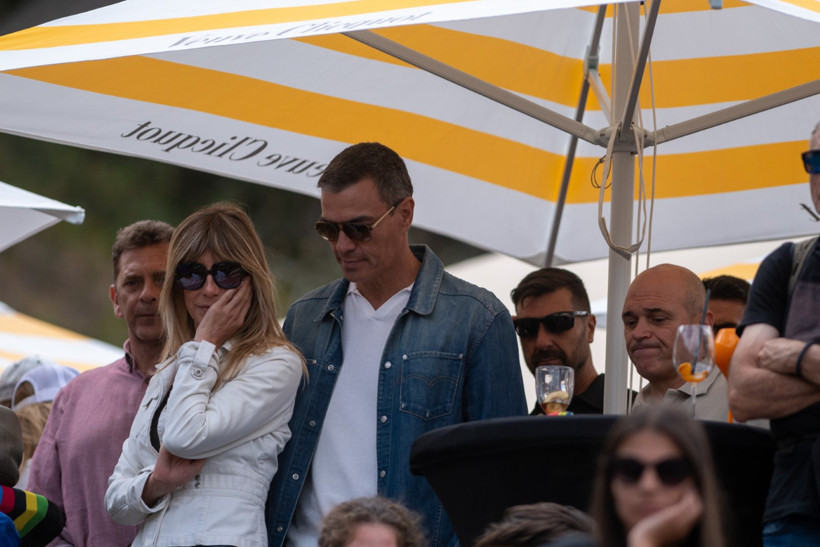 İspanya Başbakanı'na şok: Eşine soruşturma açıldı - Resim : 1