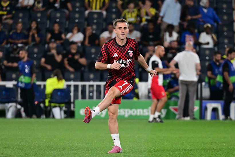 Kadıköy'de o an: Kerem'den Fenerbahçe taraftarına karşılık! - Resim: 3