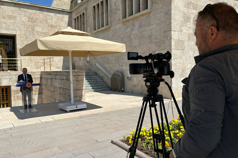 Meclis'te bir garip basın toplantısı - Resim : 2