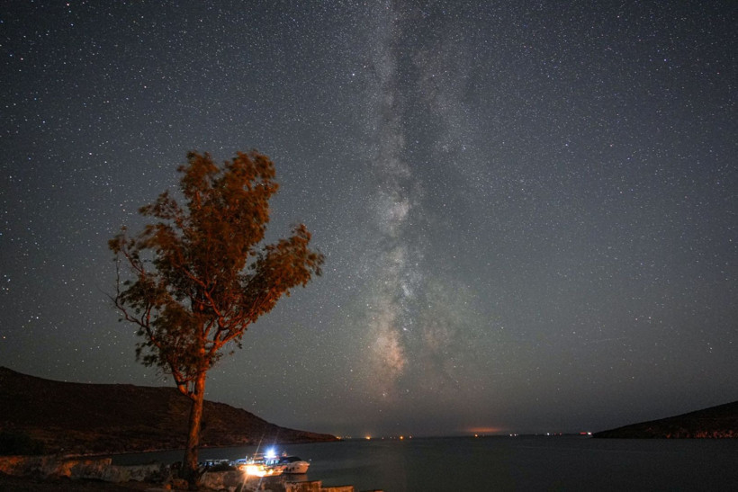 Samanyolu kadrajda... Gökyüzünde görsel şölen - Resim: 3