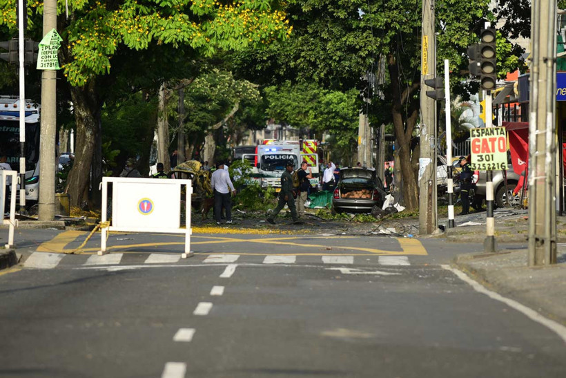 Kolombiya'da çifte saldırı: Helikopteri İHA ile düşürdüler - Resim : 2