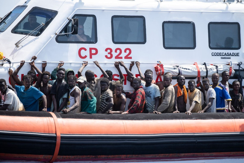 Akdeniz'de operasyon: 130 can böyle kurtarıldı - Resim: 2