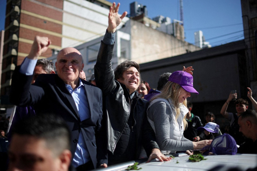 Arjantinli lider Javier Milei'ye taşlı saldırı - Resim: 1