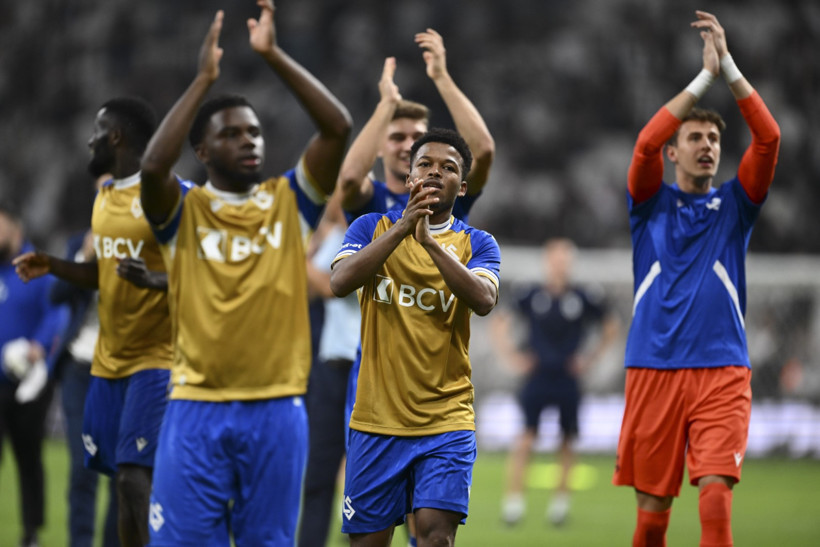 Beşiktaş taraftarı futbolcuları yuhaladı: 'Bizi aleme rezil ettiniz!' - Resim : 3