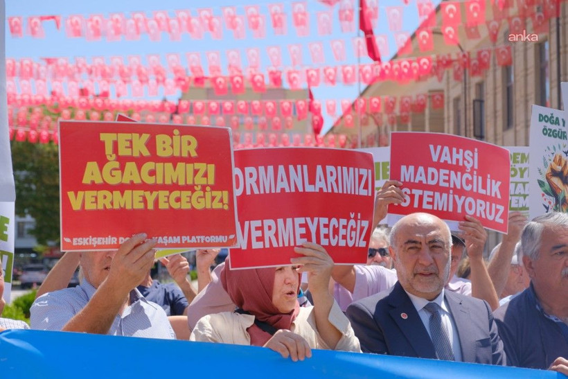 Köylülerden bentonit isyanı: 'Beyazlık istemiyoruz, yeşillik istiyoruz' - Resim: 12