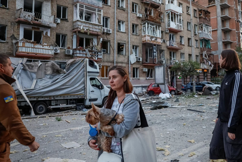 Uykusuz gece... Başkente gece boyu füze yağdı - Resim: 15