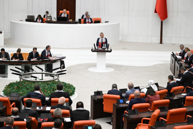 Özel, Erdoğan’a Trump üzerinden yüklendi, Bakan Fidan’a sert çıktı - Resim : 2