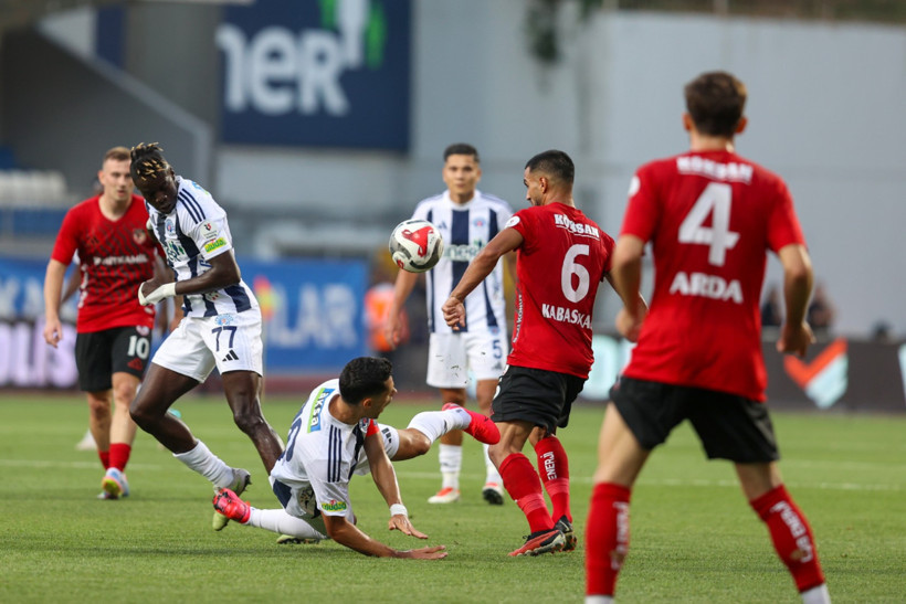5 gollü maçta kazanan Gaziantep FK - Resim : 1