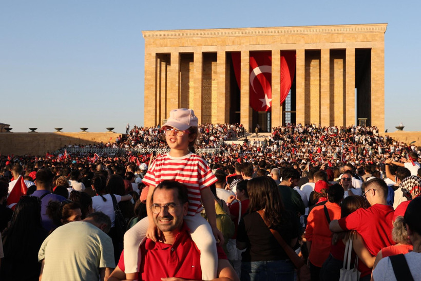 Ata’nın huzurunda Zafer coşkusu - Resim: 13