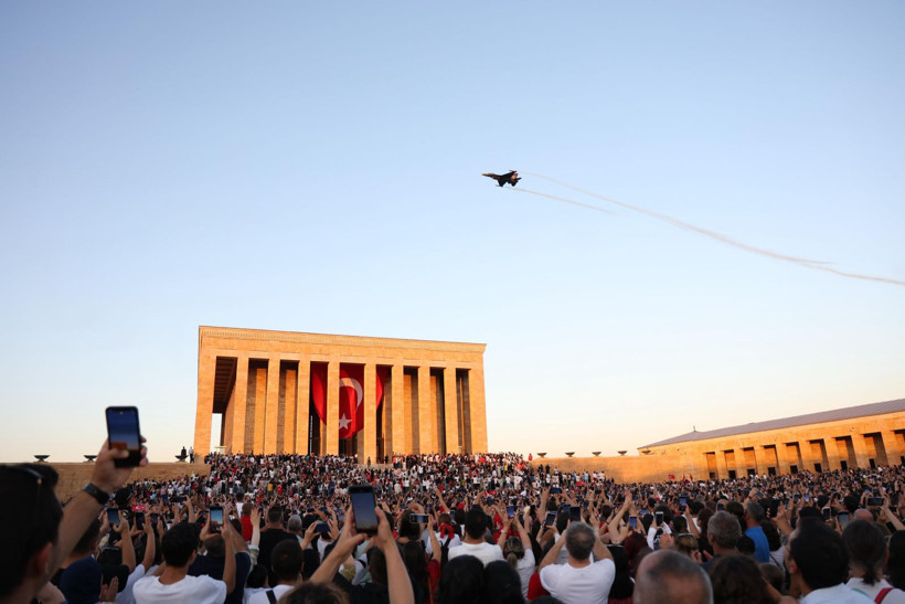 Ata’nın huzurunda Zafer coşkusu - Resim: 19