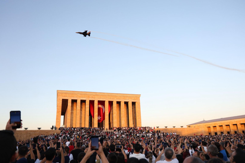 Ata’nın huzurunda Zafer coşkusu - Resim: 8