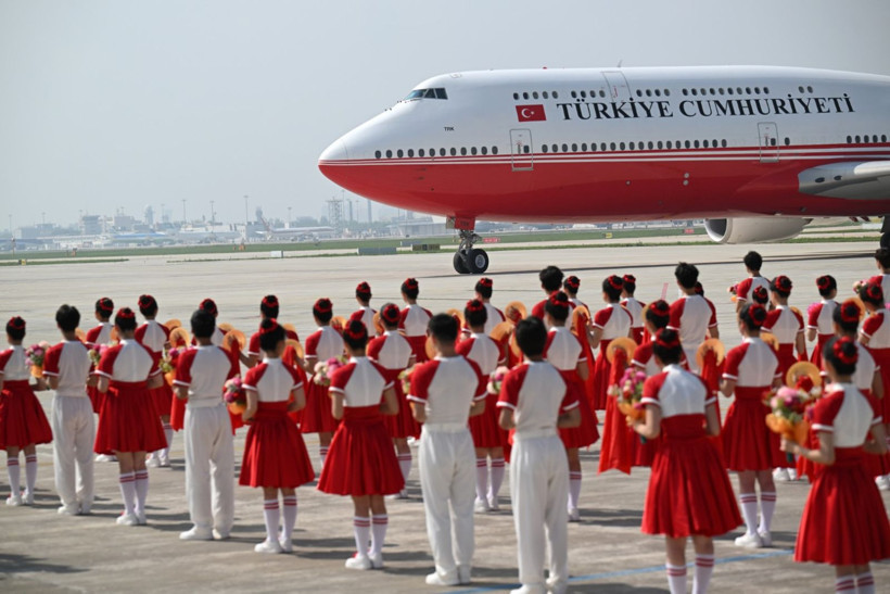 Erdoğan'a renkli karşılama - Resim: 7