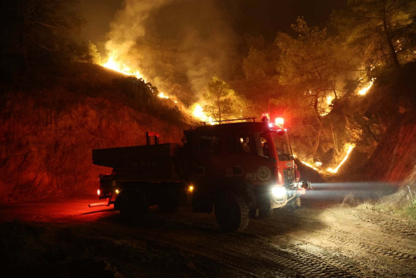 Denizli günlerdir yanıyor - Resim : 2