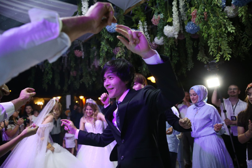 Kastamonulu içerik üreticisi ikizler, Tayvanlılarla evlendi - Resim: 5