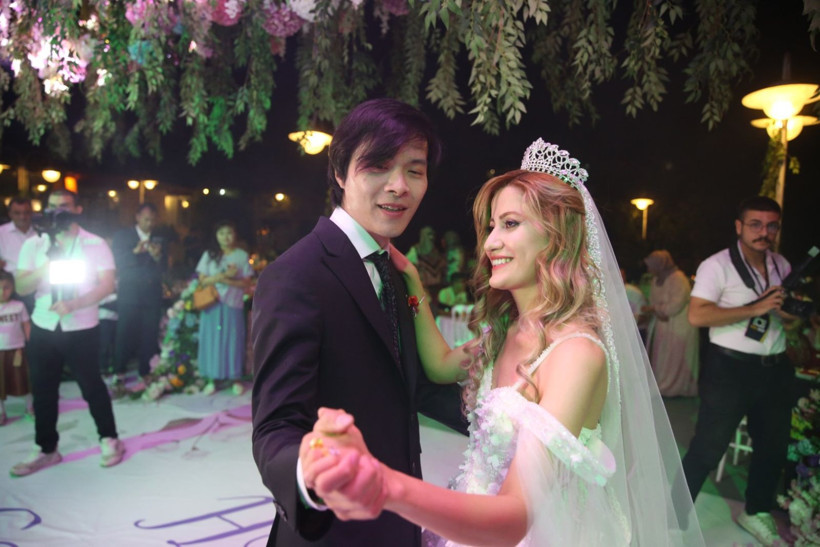 Kastamonulu içerik üreticisi ikizler, Tayvanlılarla evlendi - Resim: 6