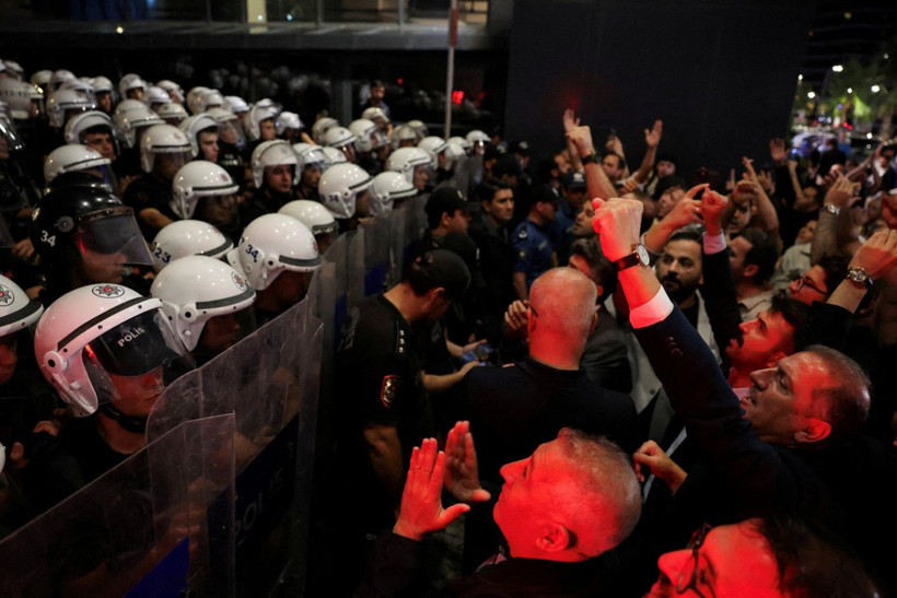 Fotoğraflarla CHP'ye abluka - Resim: 15