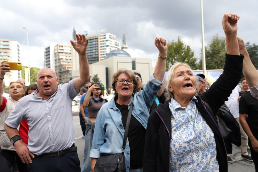 Fotoğraflarla CHP'ye abluka - Resim: 23