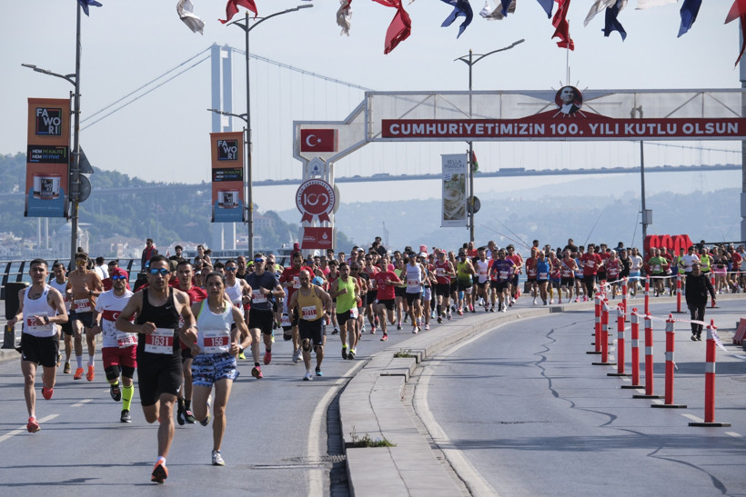 İstanbul'da 5 binden fazla koşucu parkura çıkacak - Resim : 2