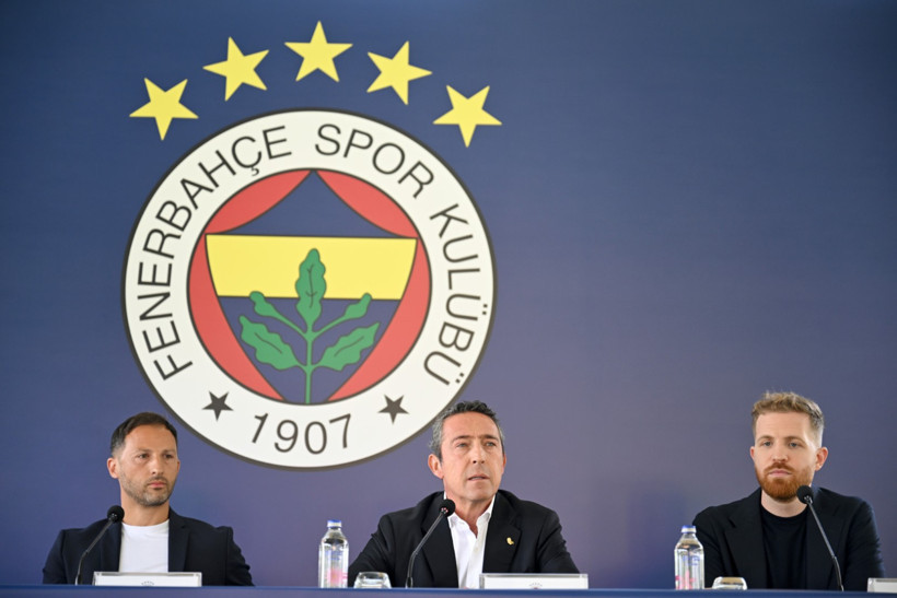 Domenico Tedesco resmen açıkladı: Fenerbahçe'de 3'lü mü, 4'lü mü oynatacak? - Resim : 1
